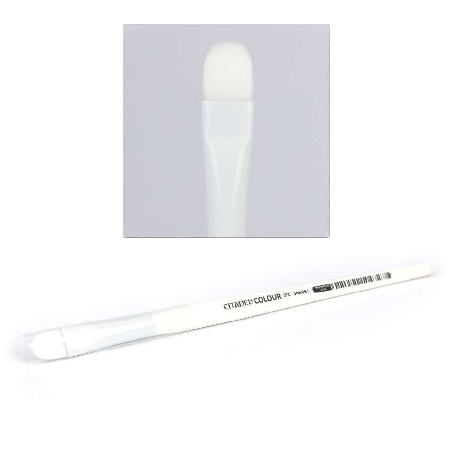 SYNTHETIC SHADE BRUSH
